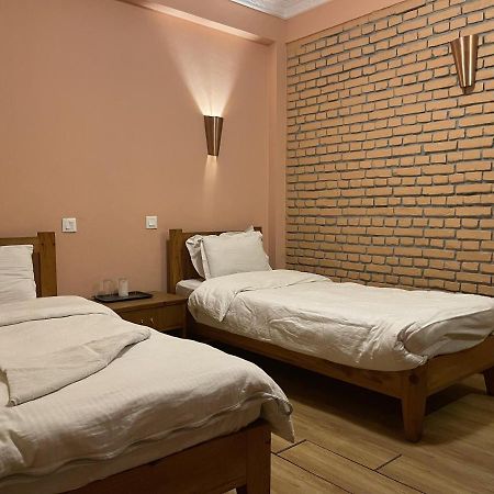 Hotel Valley View Inn Nagarkot Bagian luar foto