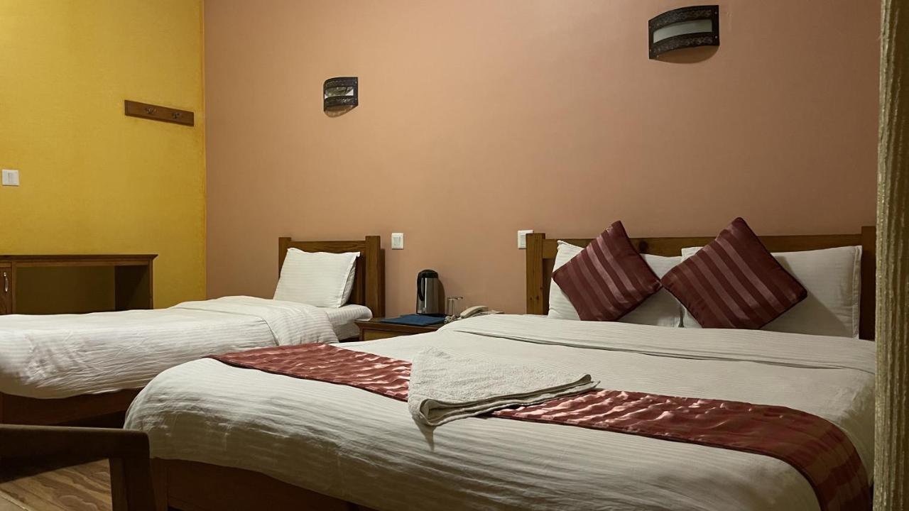 Hotel Valley View Inn Nagarkot Bagian luar foto