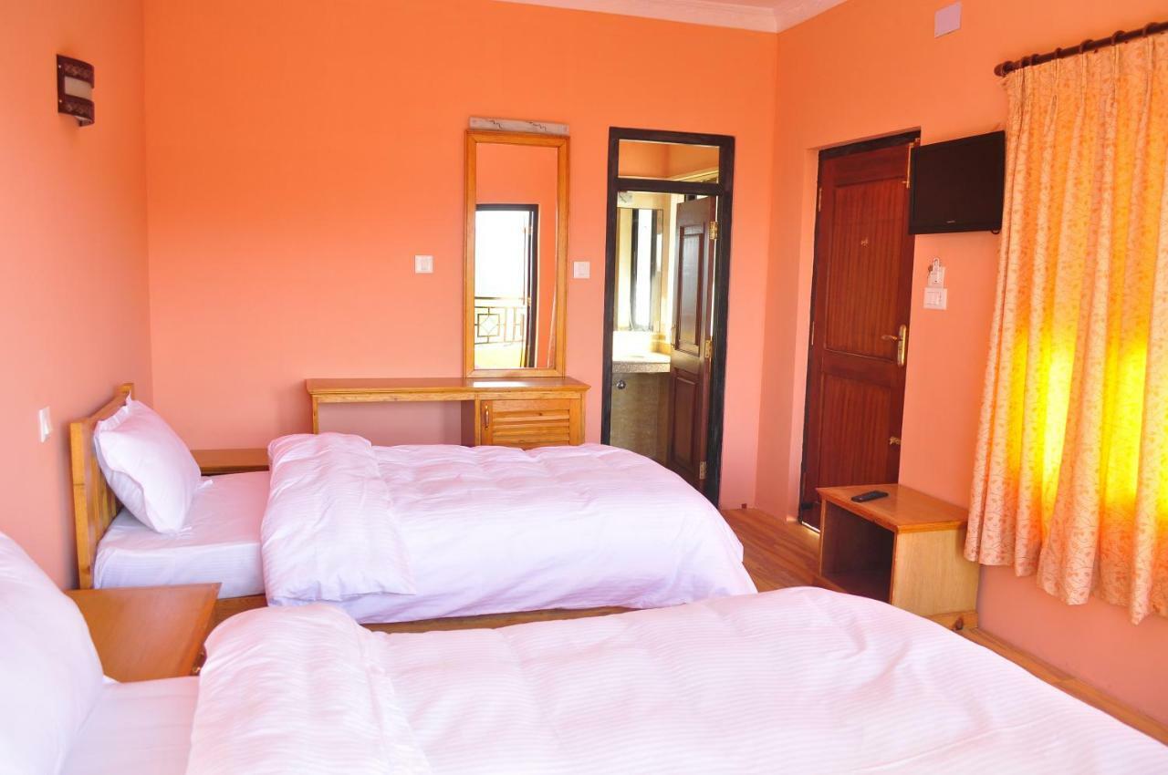 Hotel Valley View Inn Nagarkot Bagian luar foto